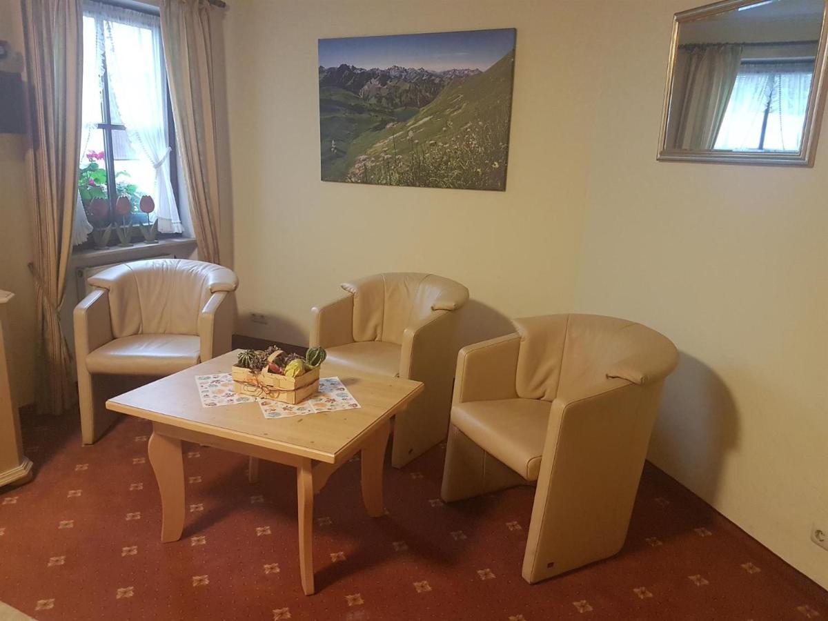 Ferienwohnung Allgaeublick Regina Bad Hindelang Luaran gambar